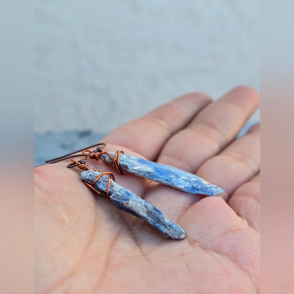 Primitive natural raw